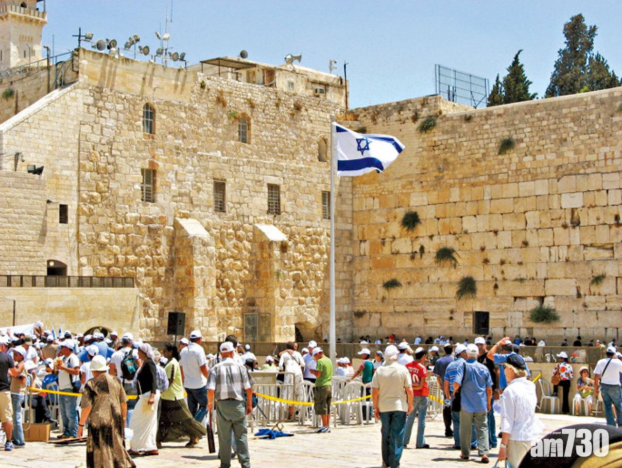 哭牆是三大宗教之中最著名的名勝。