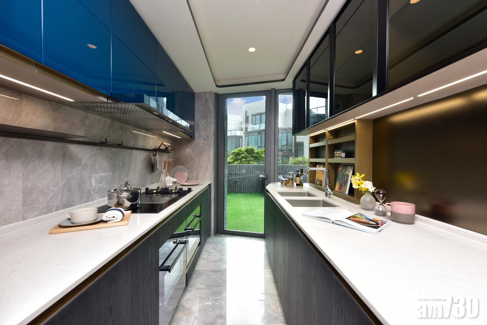 Garden Duplex廚具及家電採用著名家電品牌。