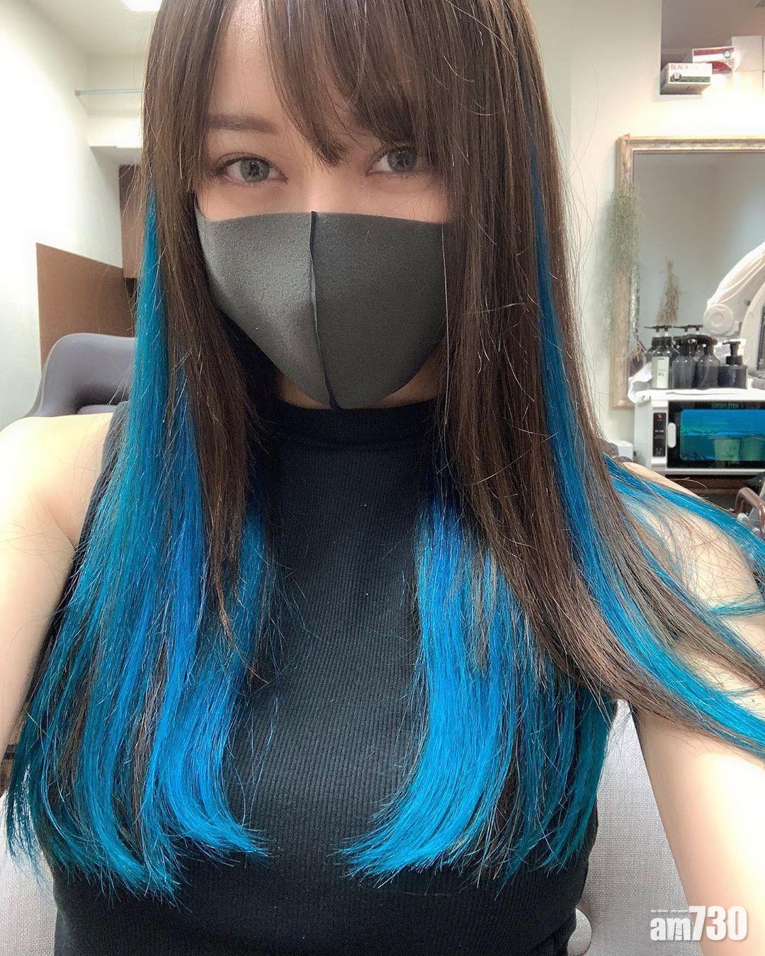 藍色也是一個不錯的撞色選擇。(Instagram @jessica.hsg_)