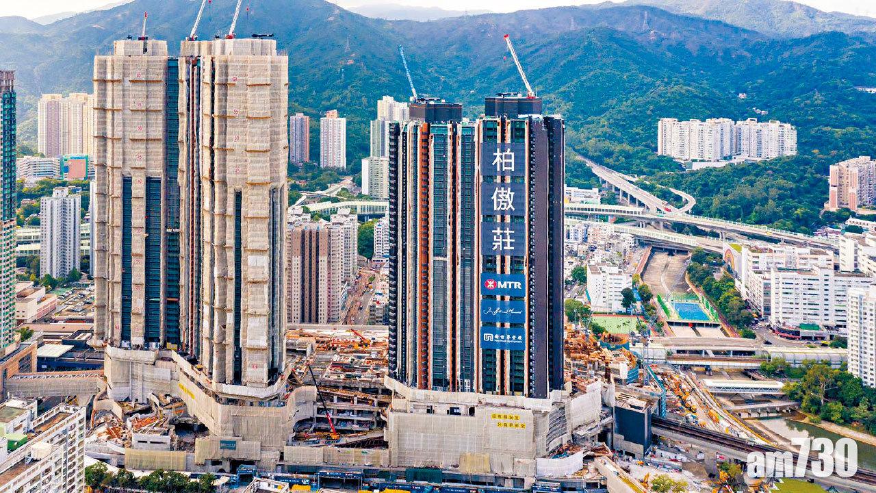 柏傲莊首輪極速沽清,有62組大手買家認購起碼3伙。