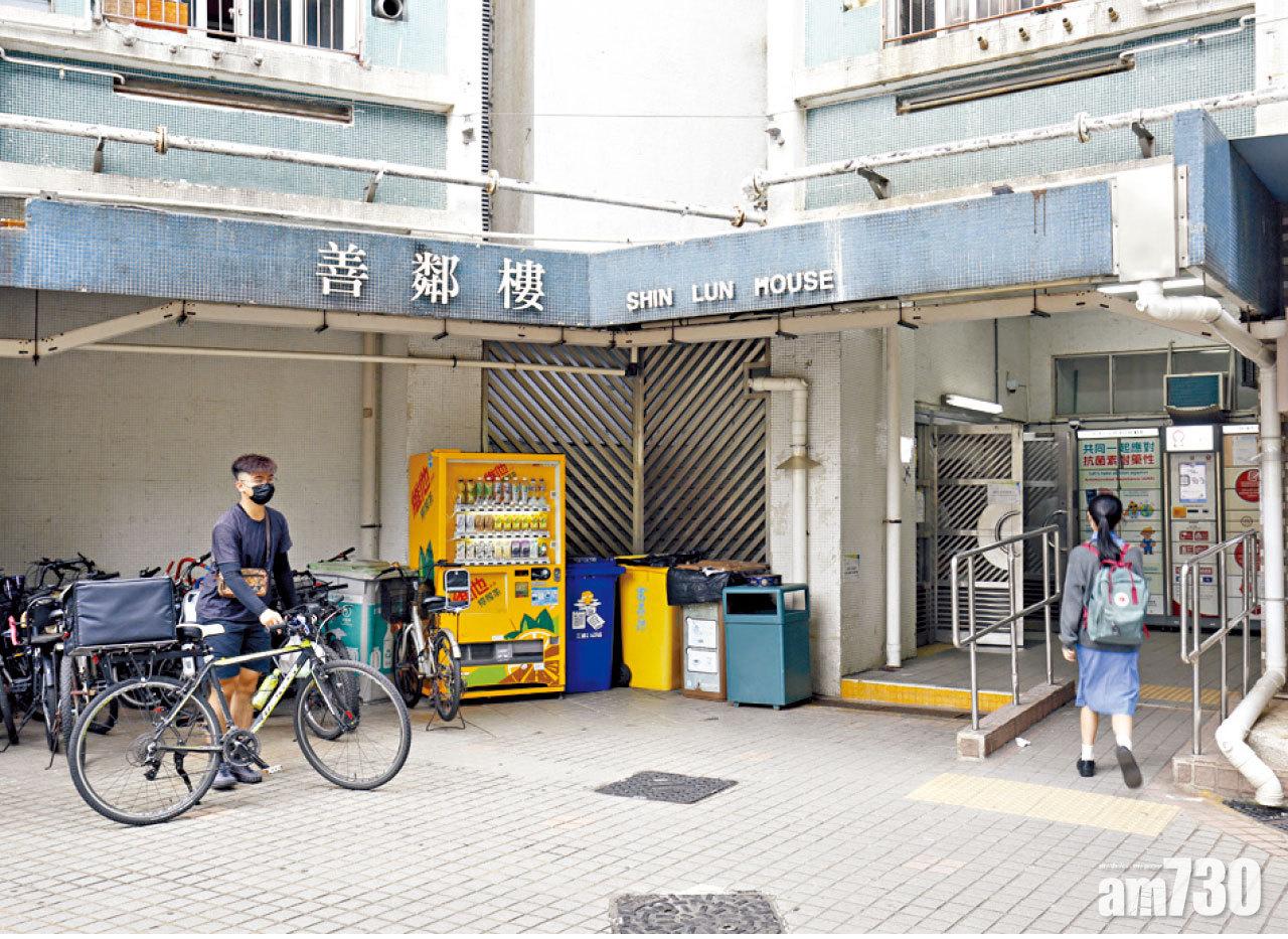 居大埔富善邨善鄰樓的患者,疑被曾參與聚會的同住家人傳染。(蘇文傑攝)