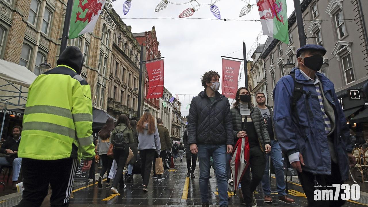 英國明年新冠肺炎病毒檢測量將加倍。(AP)