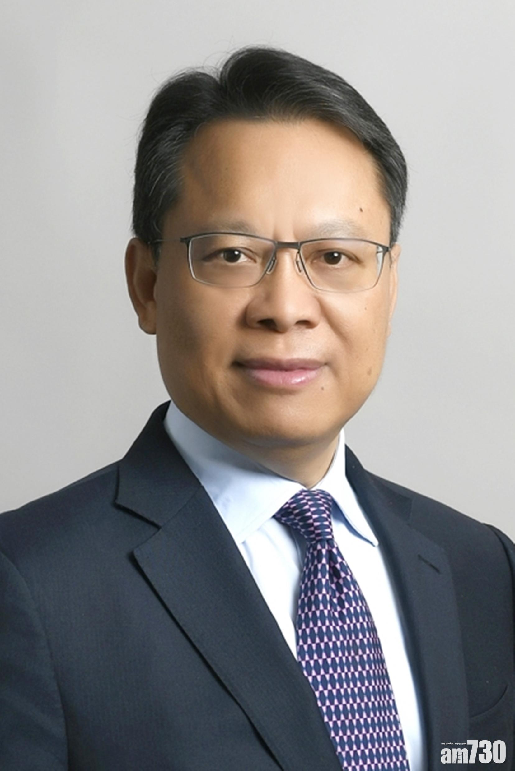 香港專業及資深行政人員協會會長 黃偉雄先生, MH, JP