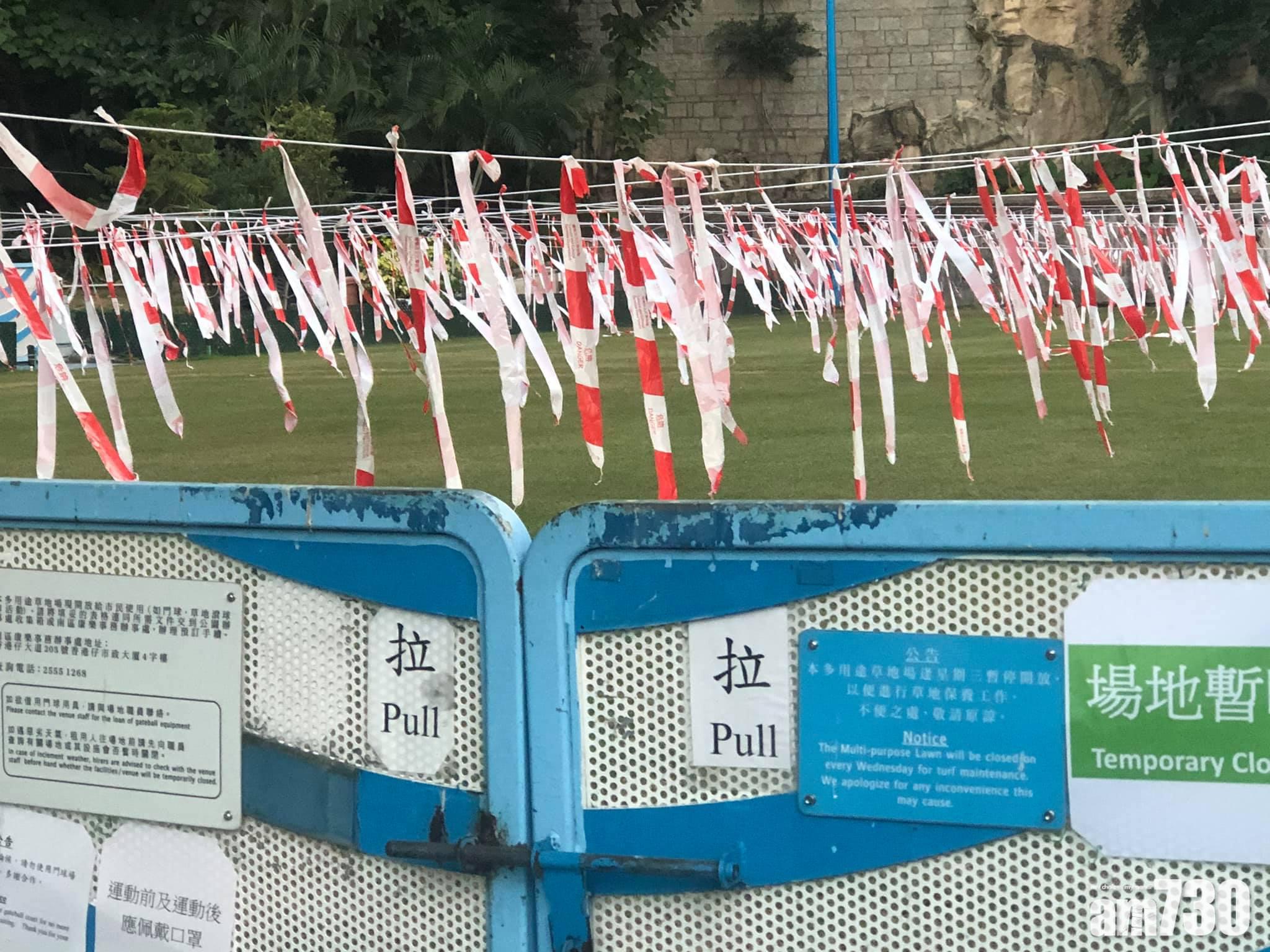 路過的街坊戲言「以為佢係到曬鹹魚」。(網民Anson Kwok@FB「南區之友^o^」)
