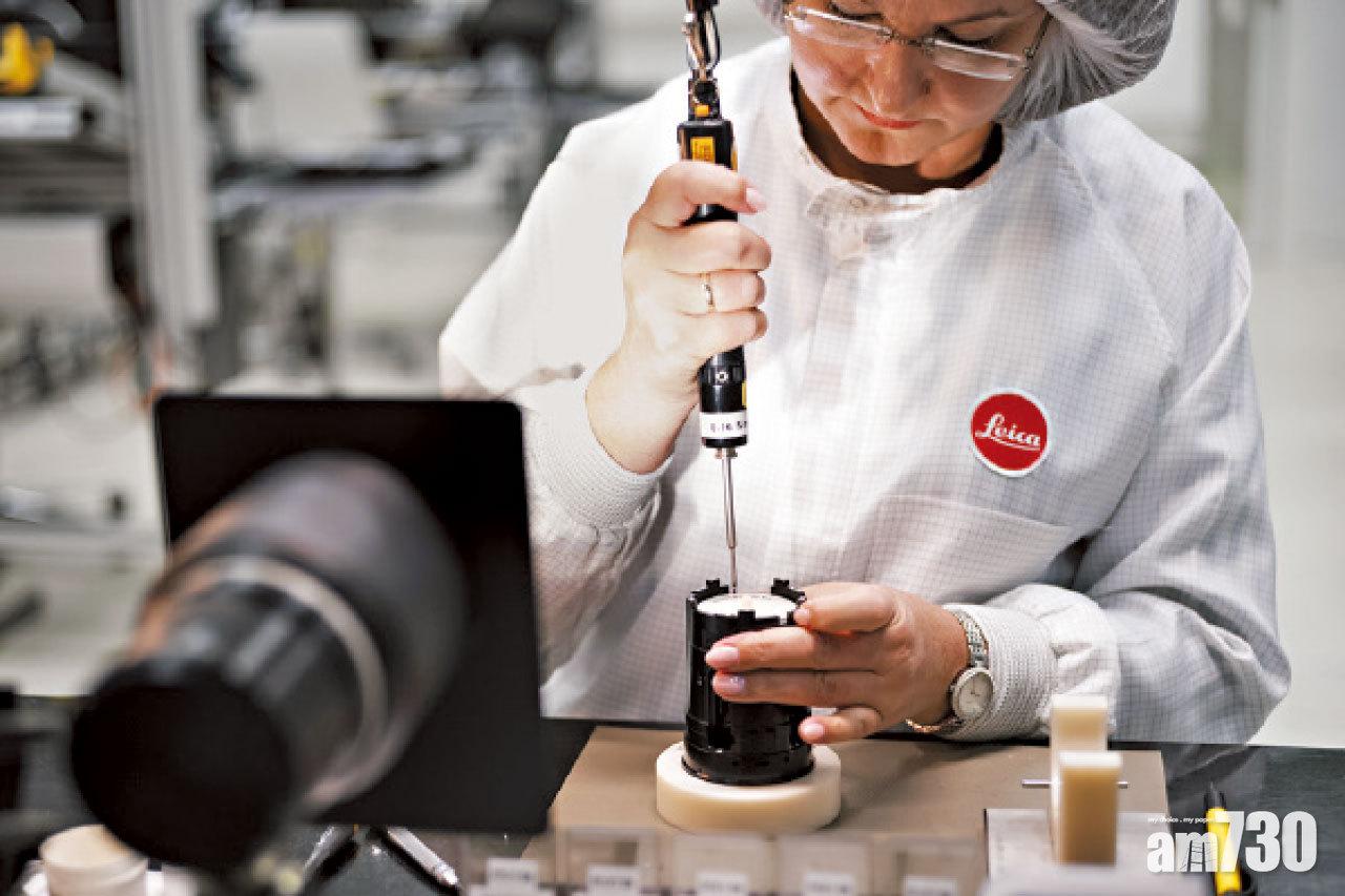 SL2-S的相機組裝全部由德國廠房人手工藝完成。