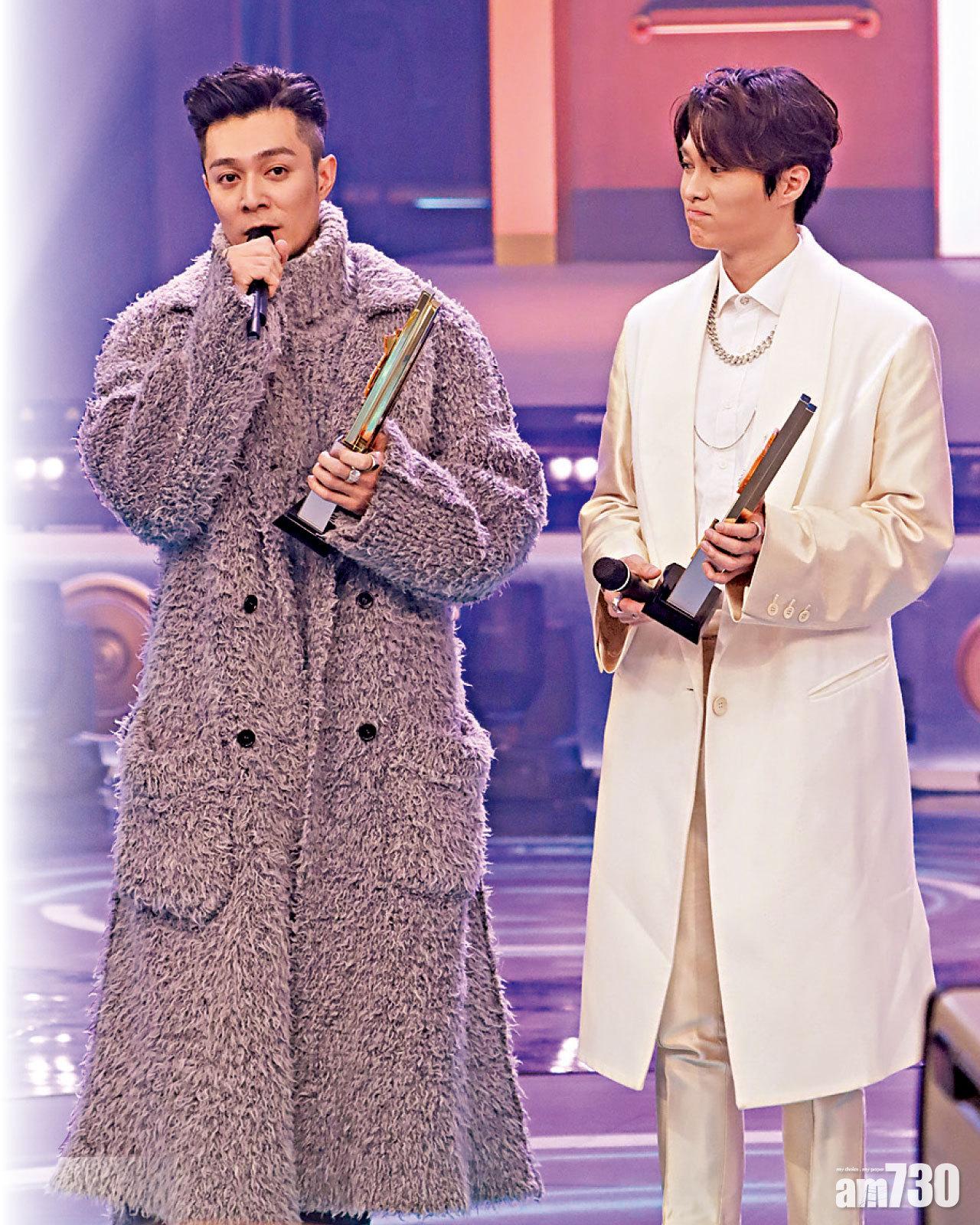 在剛圓滿舉行的勁歌總選,柏豪與胡鴻鈞一齊成為最受歡迎男歌手,可喜可賀。