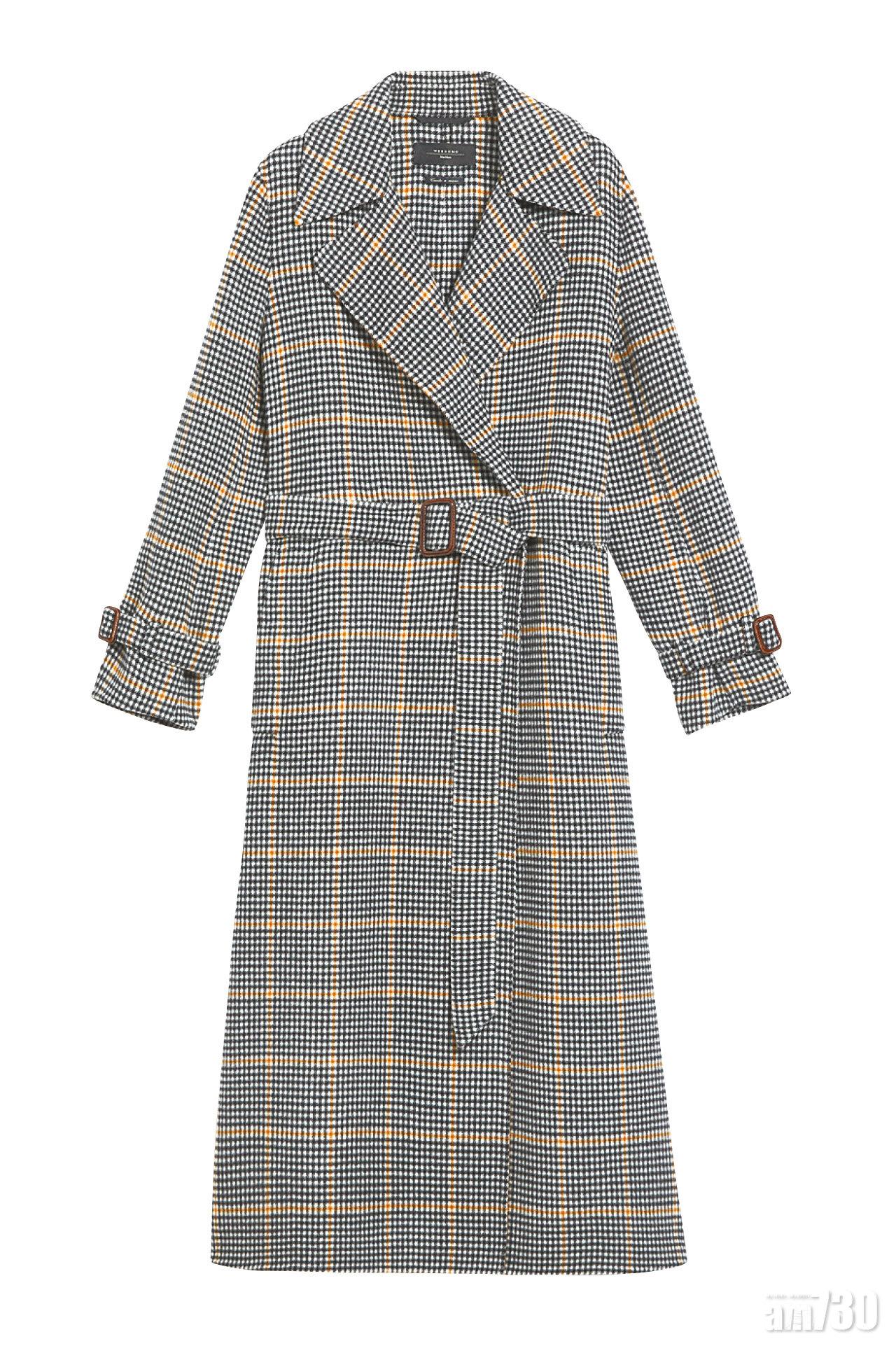 黑白色千鳥格long coat $10,180(A)