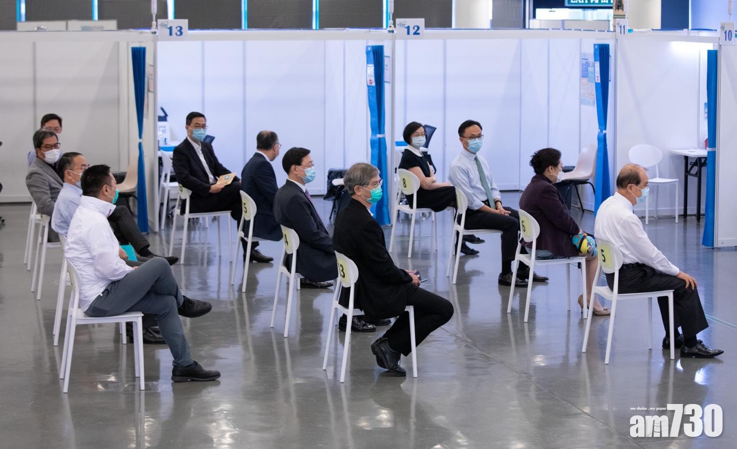 現場暫時未見財政司長陳茂波、商務及經濟發展局長邱騰華,以及環境局長黃錦星。(蘇文傑攝)