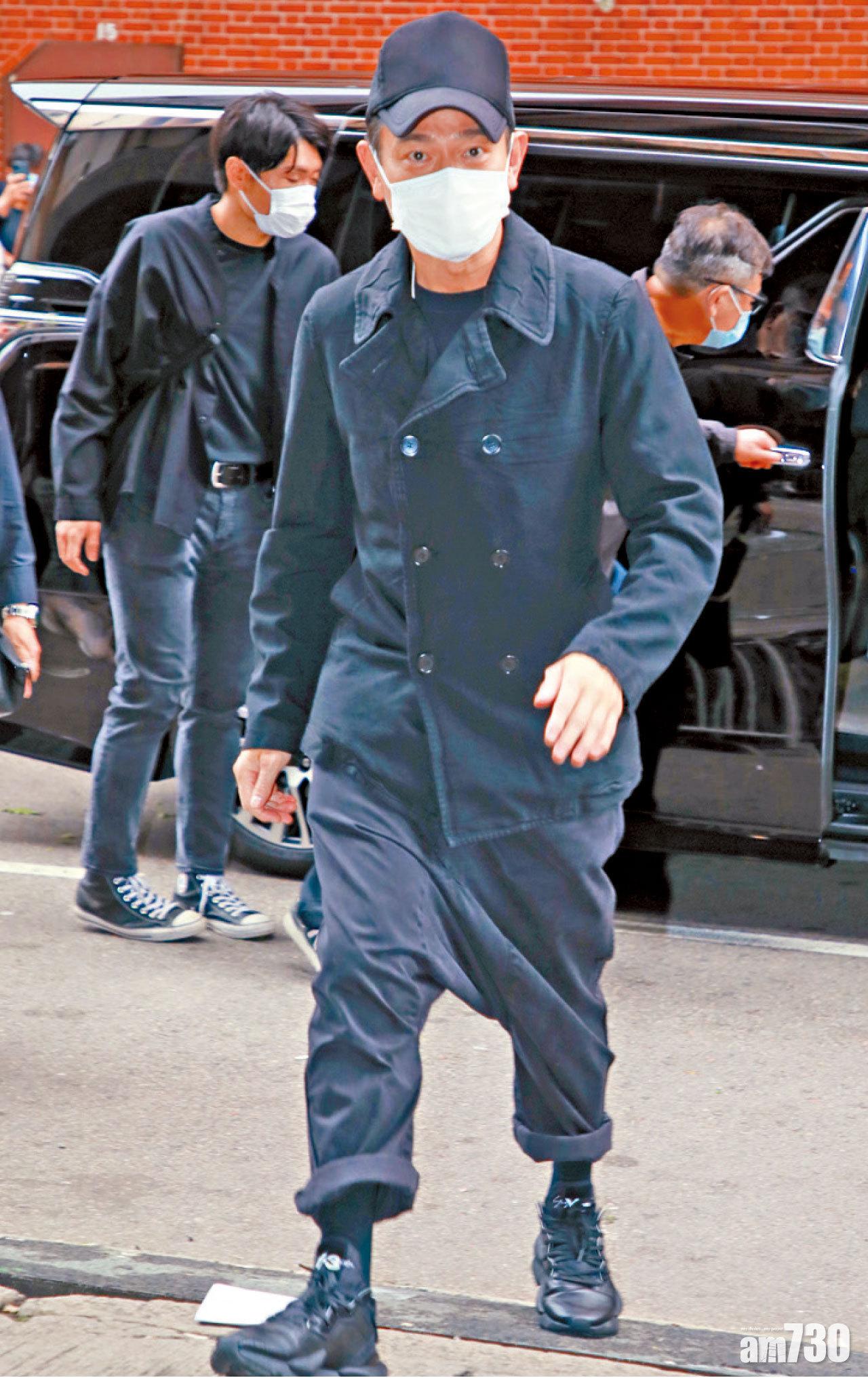 低調到場的劉德華,沒有回應記者提問。