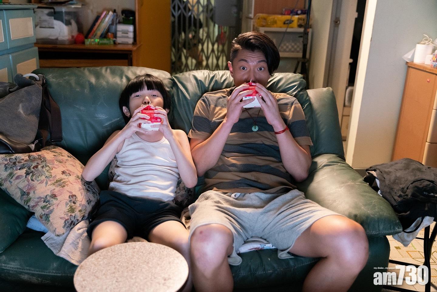 周國賢為演父親角色增肥,他與童星熊倬樂的父子情真摯動人,有笑有淚。(劇照)