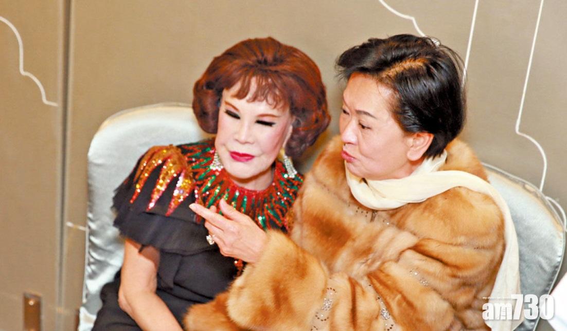 夏蕙姨自言與祥嫂洪金梅是「細路哥朋友」。