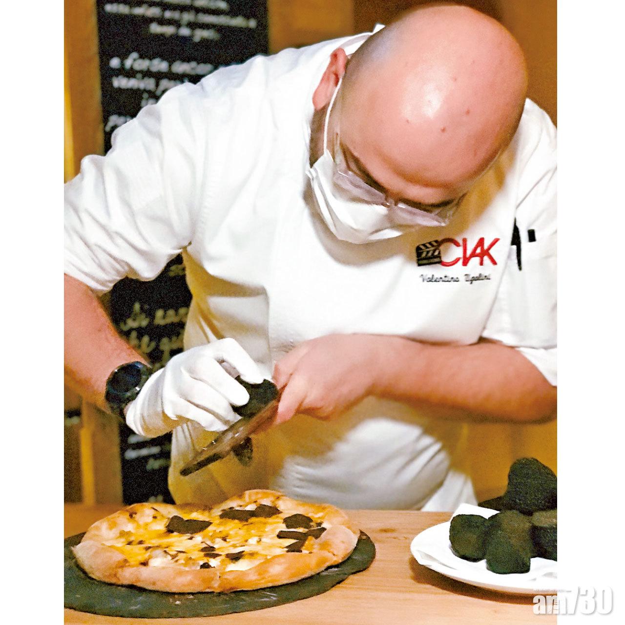 行政總廚Valentino Ugolini。