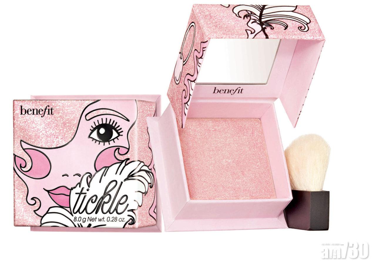 炫彩粉紅金光影粉 $270 (a)
除了適合用作光影粉外,更可當作眼影,百搭又易用。