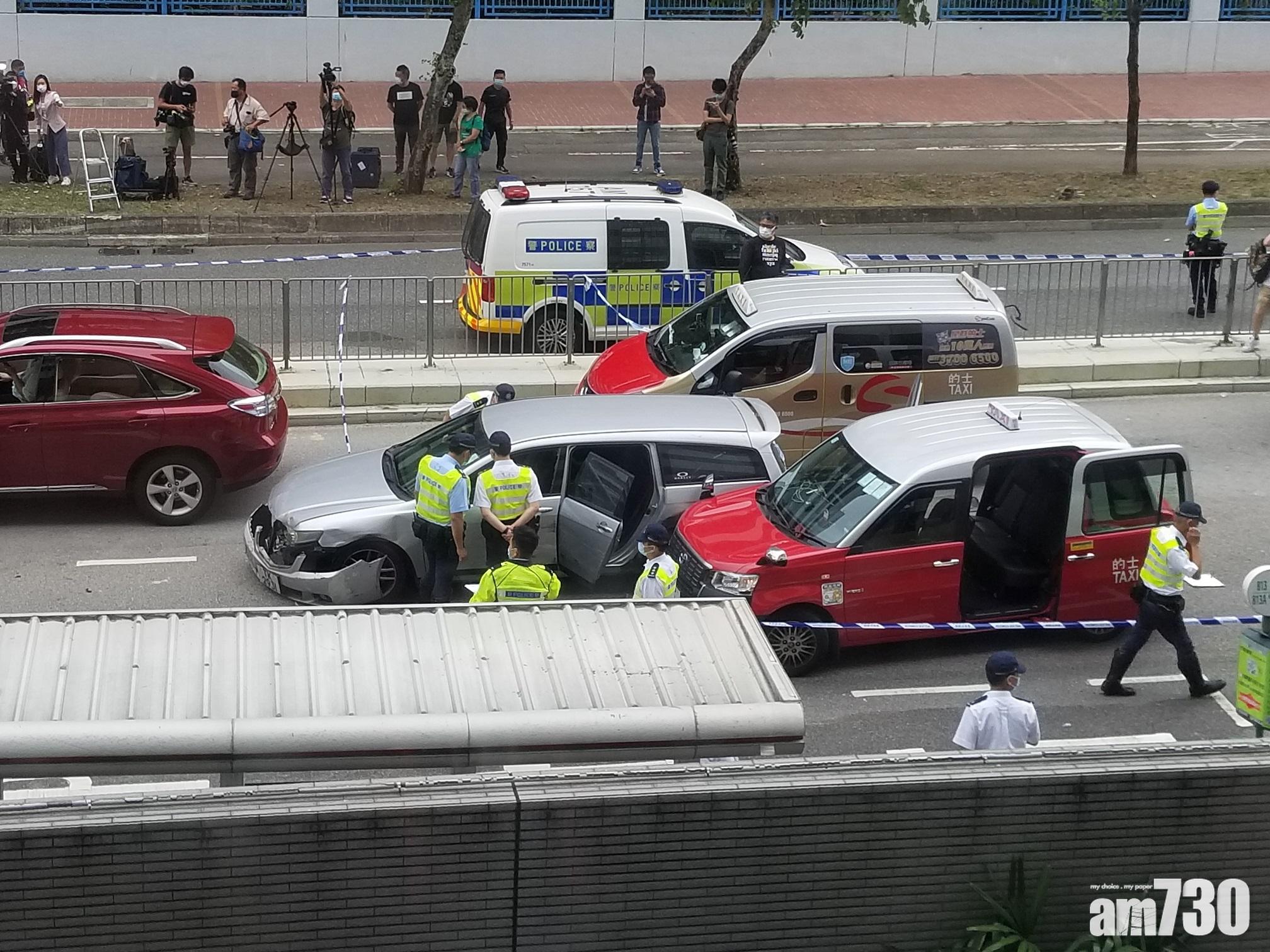 更新|沙田私家車避查狂飆 警開一槍打中司機右肩