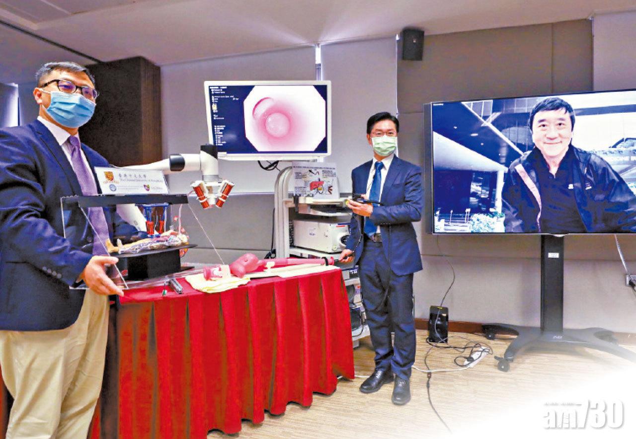 (左起)張立、趙偉仁及沈祖堯(屏幕)。