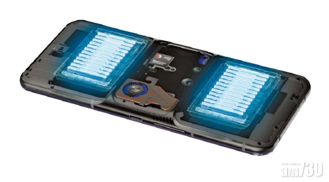 採用硬件中置與兩側分割電池的ATA 2.0構造。