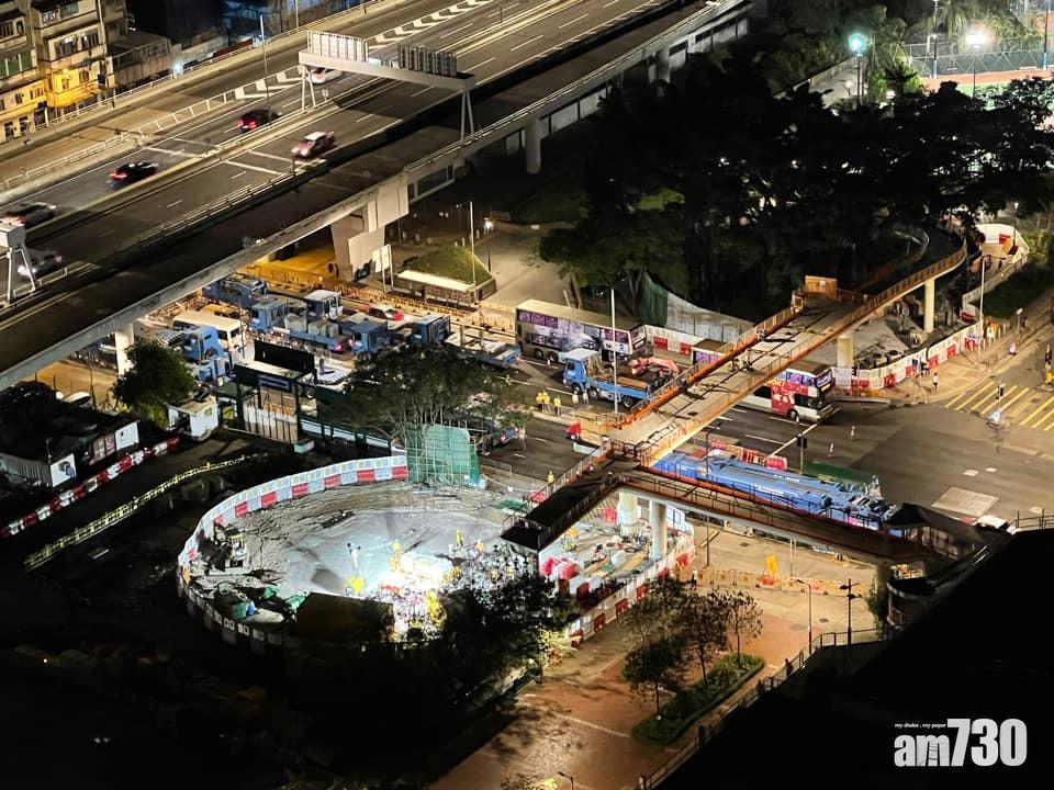 昌新里行人天橋拆卸工程今日清晨完成。(網民Yu Seto圖片)