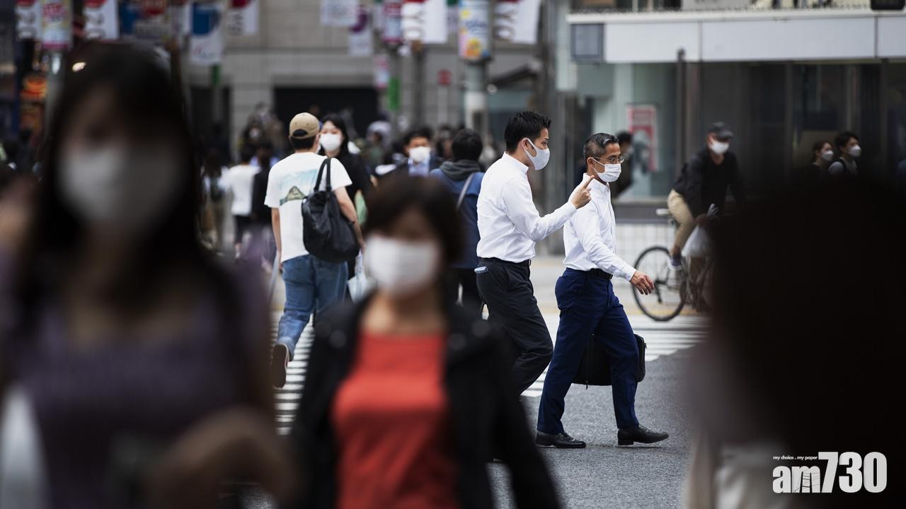 沖繩據報納入緊急事態,日本准用莫德納及阿斯利康疫苗。(AP)