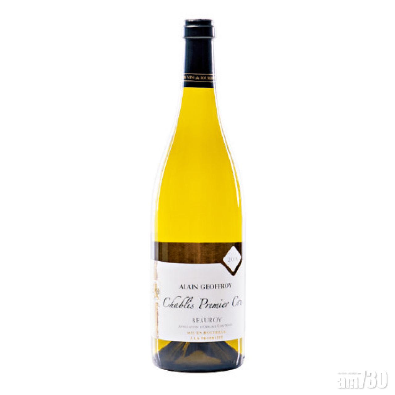 Chablis Premier Cru,
Beauroy 2018
Domaine Alain Geoffroy
稻草黃色,有花香和水果味。酒體飽滿圓潤,在力量丶細膩丶柔和與清新之間取得了平衡。豐富而持久的回味。($320│Xtra Wine)