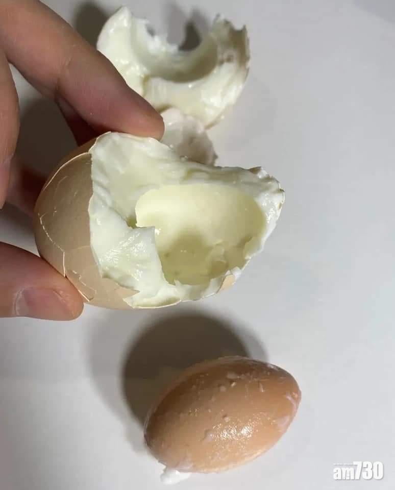 事主意外發現蛋中蛋。(爆料公社公開版圖片)