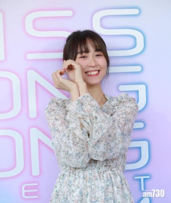 張嘉慧(Amy),22歲。