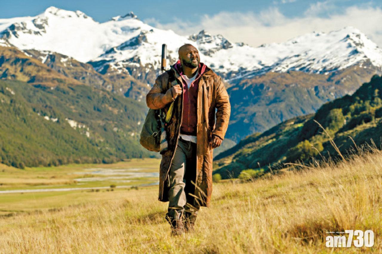 曾經專門獵殺毛孩的Jepp,遇上Gus之後決意洗手不幹。