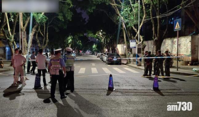 警方封鎖附近街道。(互聯網)