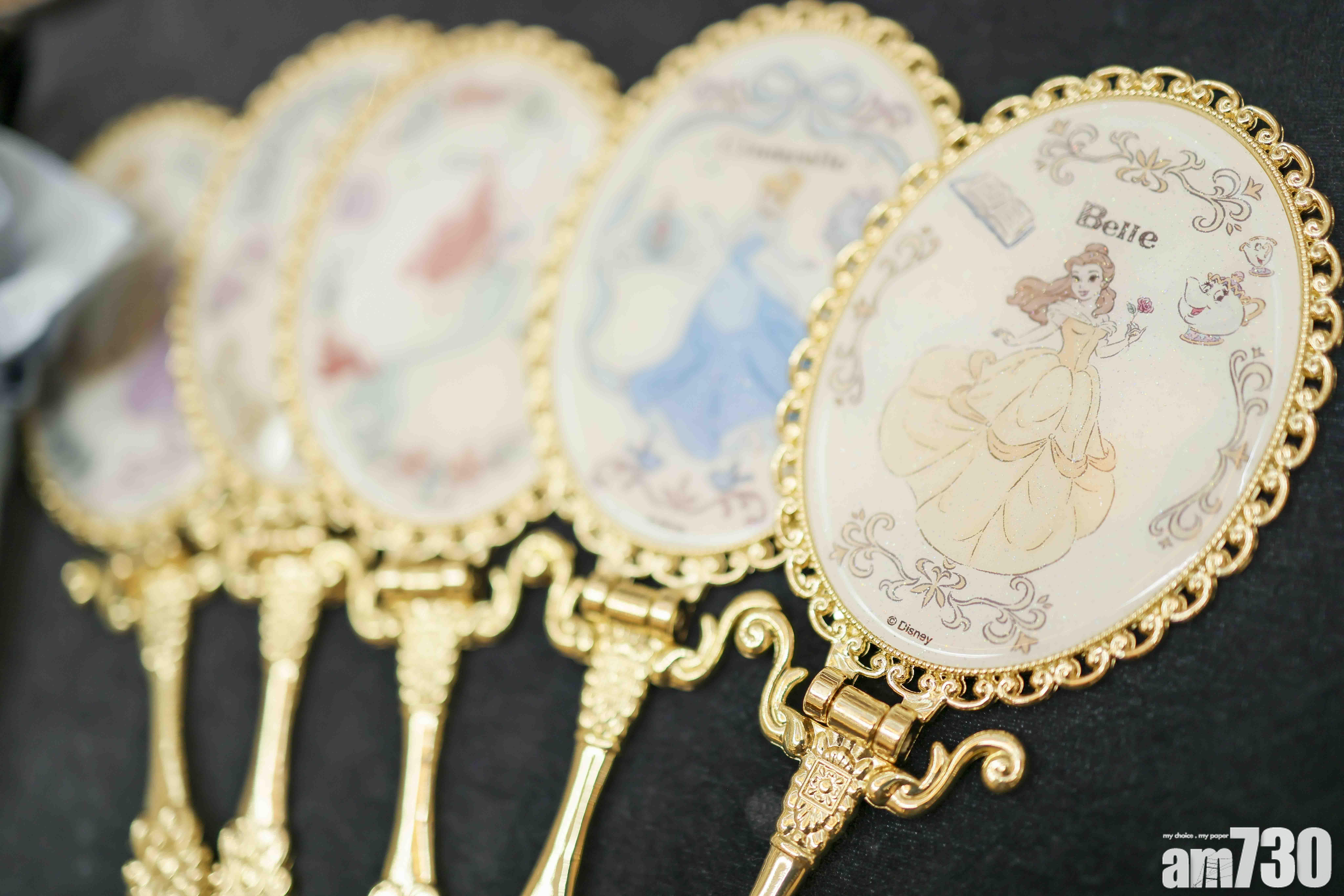 公主手提化妝鏡(港幣130元)