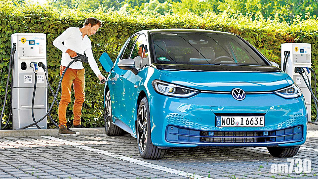 福士料今年電動車交付量將達45萬部。   (資料圖片)