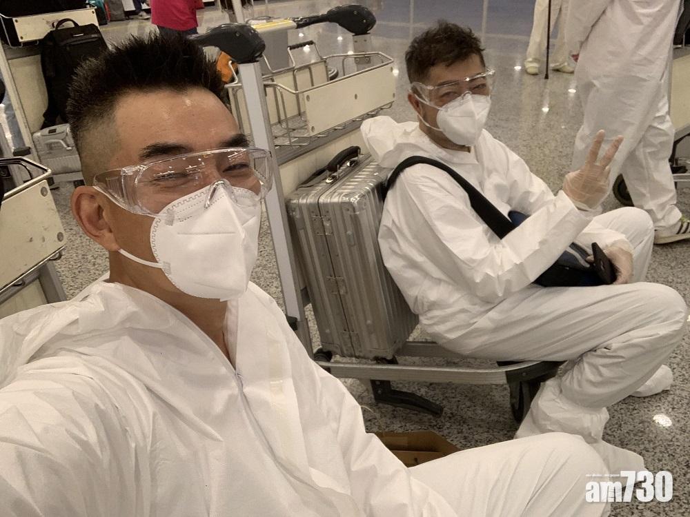 任賢齊重裝上陣,現身台灣機場。