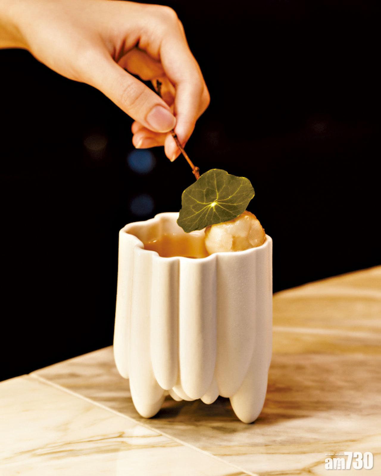 Bark, Leaf & Love所用到的蜂蜜,來自米埔專屬蜂巢生產的荔枝及龍眼單花蜜。