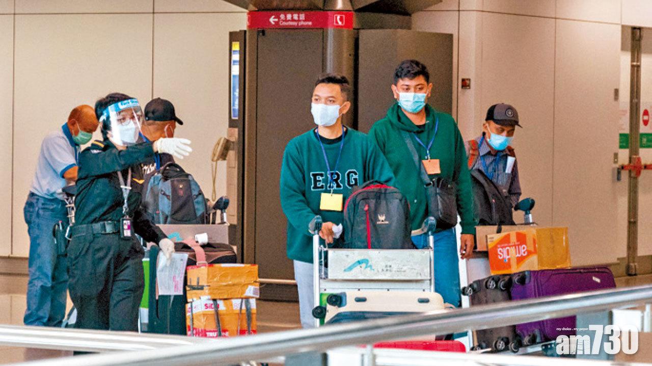 如同學希望訓練語文能力,培養多元世界觀則可選擇到海外升學;若希望畢業後在港執業,留港升學便可避免外地證書在港不受認可的情況。