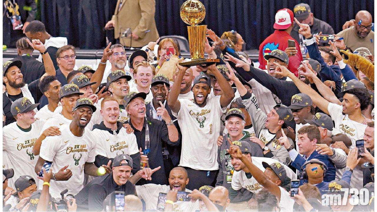 字母哥終於登基封王。