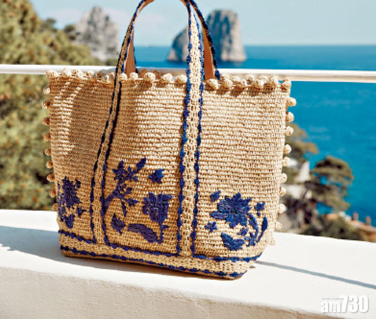 Moyen Bag $3,190