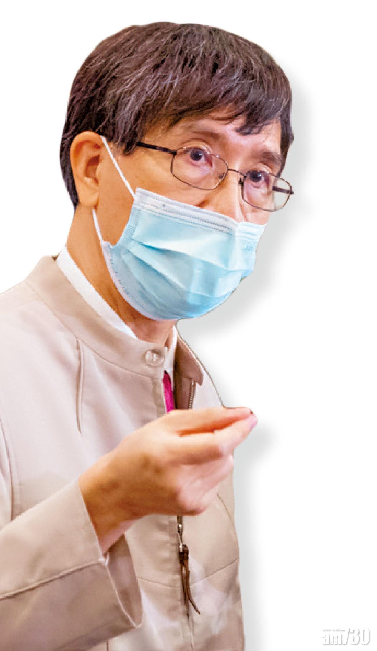 袁國勇認為接種率達九成後,放寬防疫措施才安全。(資料圖片)