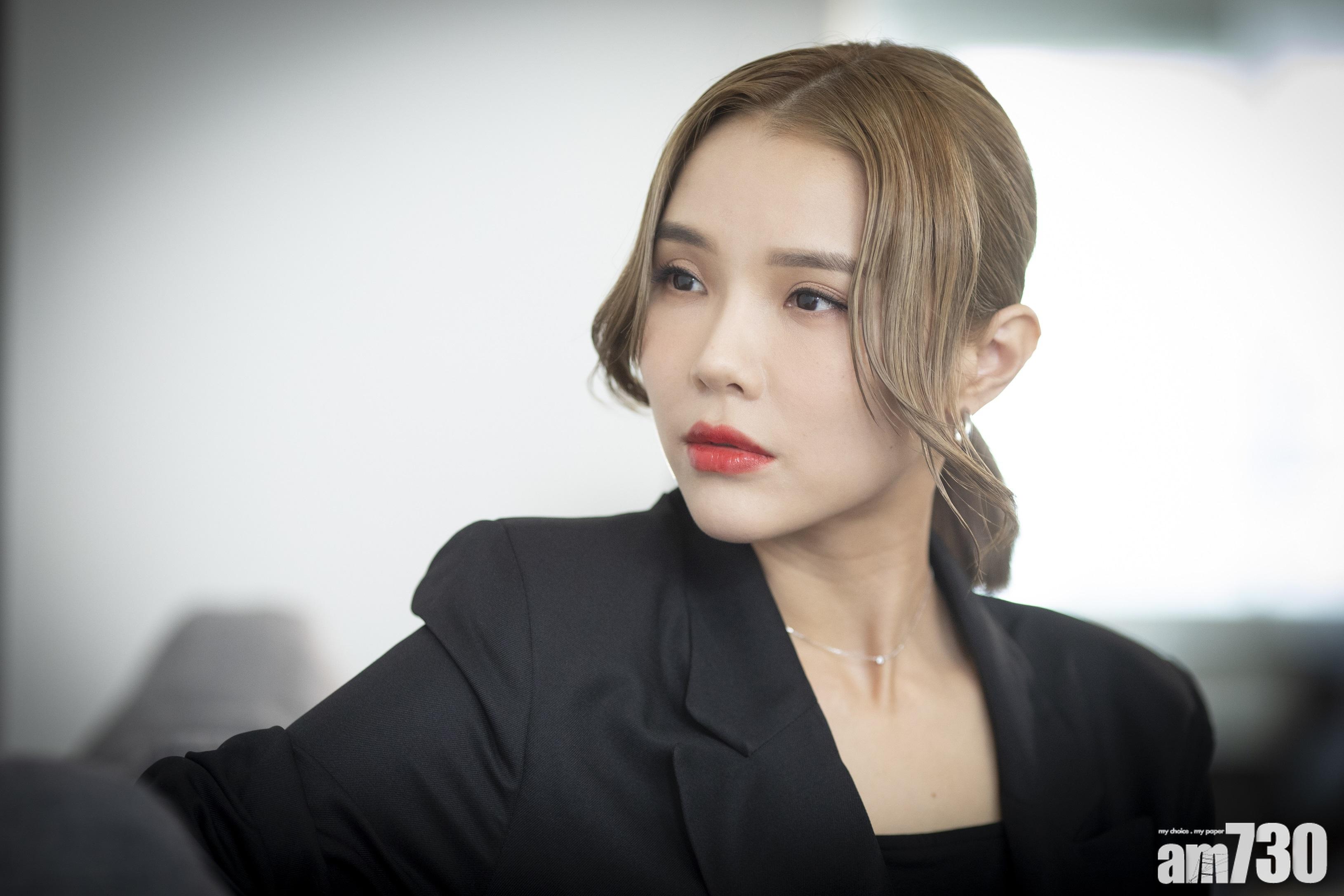 不少人擔心香港創作空間收窄,小明卻豪言,「我做的音樂沒踩界。」(蘇文傑攝)