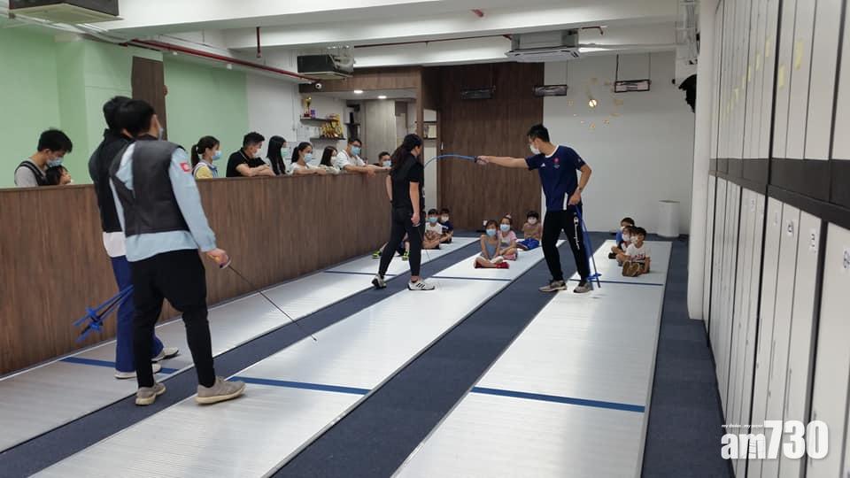 劍擊學堂平均$200就有交易,性價比最高。