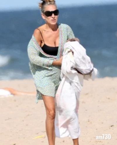 56歲的謝茜嘉依然fit爆。