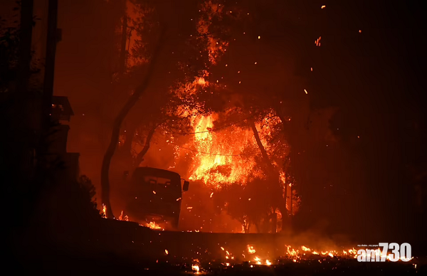 希臘氣溫高達47度,在熱風助長下不少地方發生山火。(路透社)