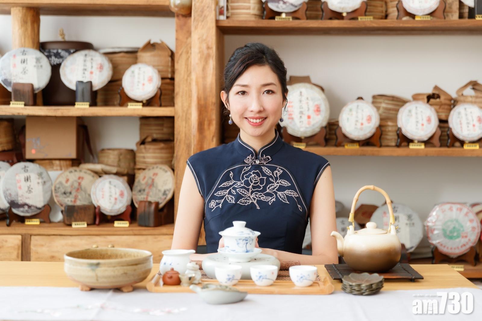 國家一級茶藝師梁藝桐導師與大家分享傳統中國品茶文化及泡茶技術。