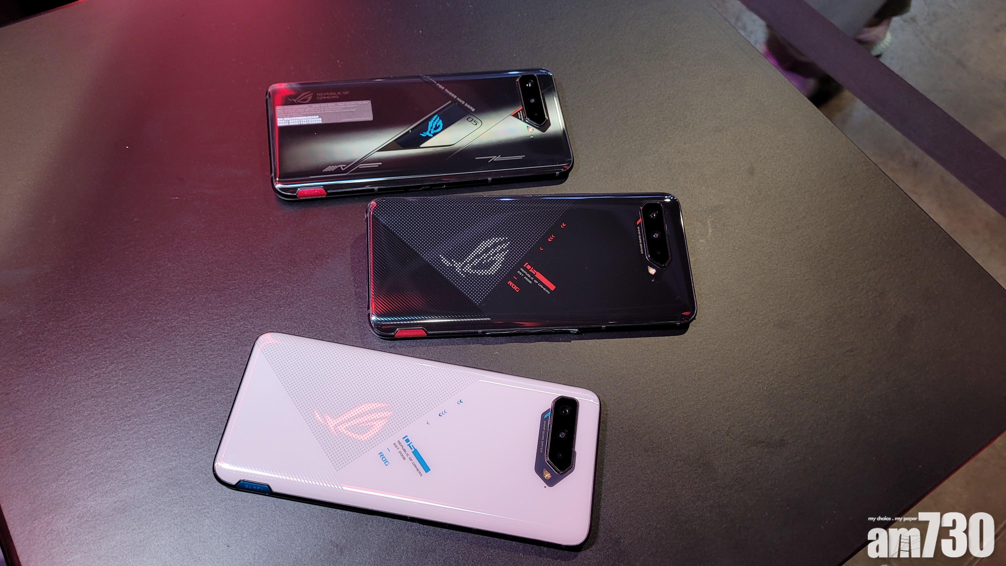 ROG Phone 5s Pro(上)與Phone 5s(中、下)。