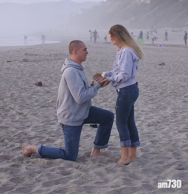 Gee與同時海軍陸戰隊員的丈夫結婚4年。(互聯網)