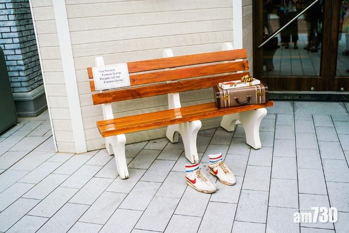 阿甘蝦餐廳外的經典打卡位。(互聯網)