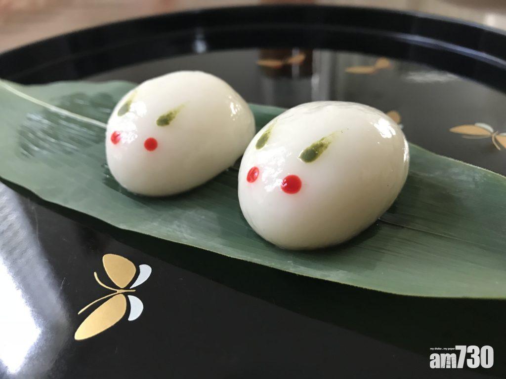 日本人會將月見團子弄成兔子造型!