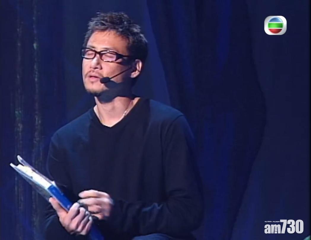 01年是學友最後一次為港姐表演,之後便要到2021年,足足相隔廿年。