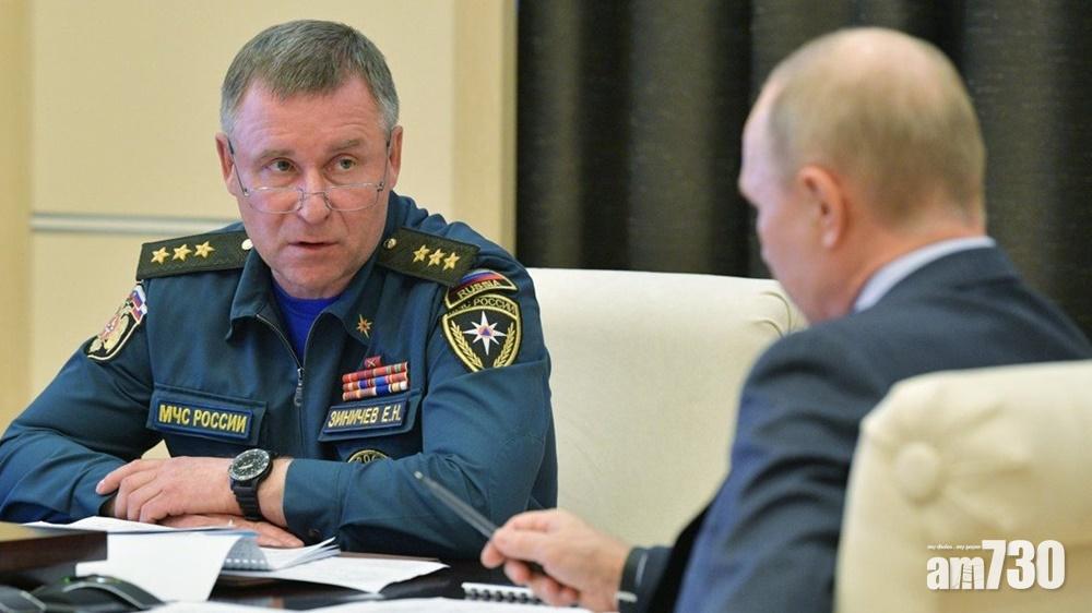 俄部長跳海救人撞岩殉職,普京致哀。(網上圖片)