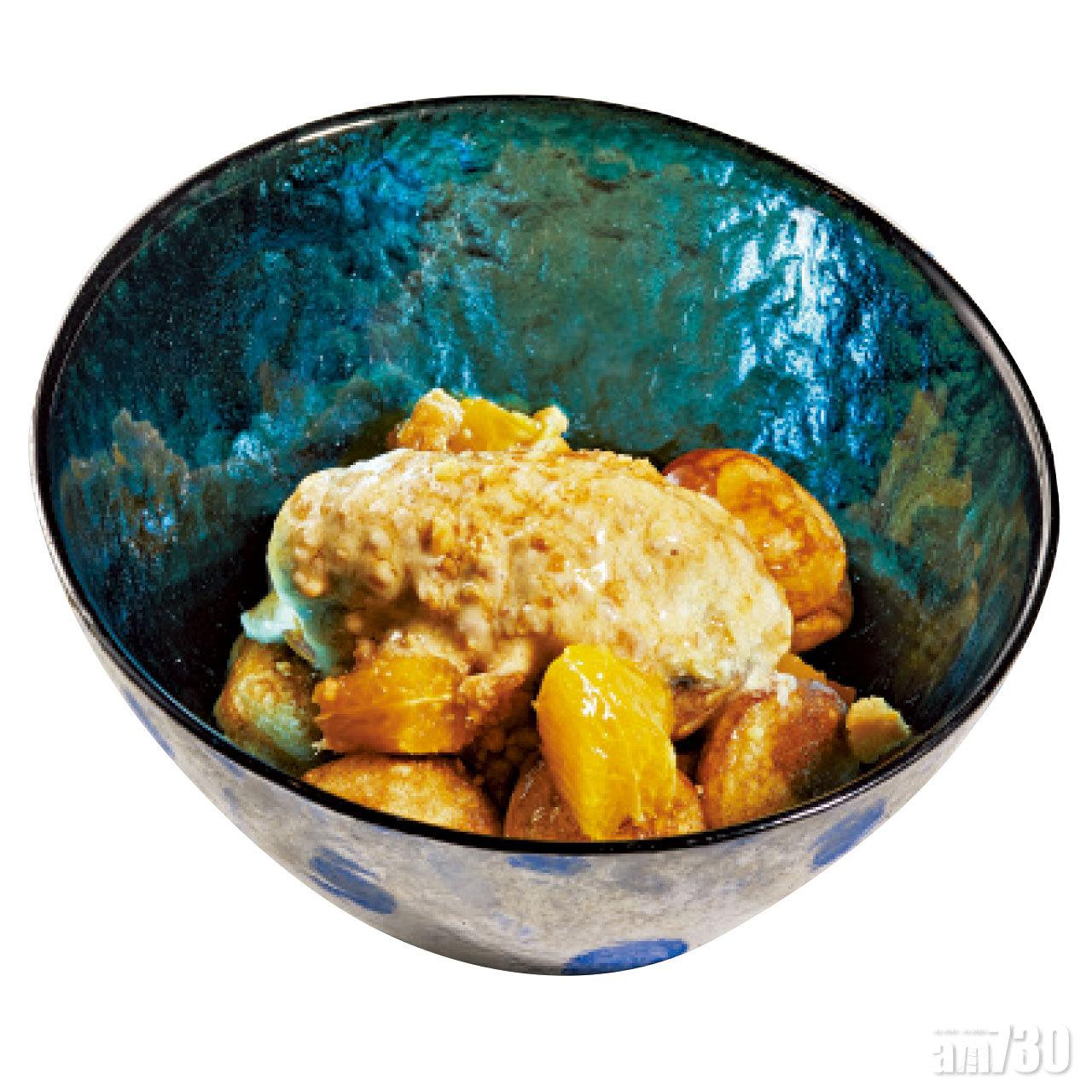 迷你荷蘭鬆餅配香橙雲呢拿雪糕。$80