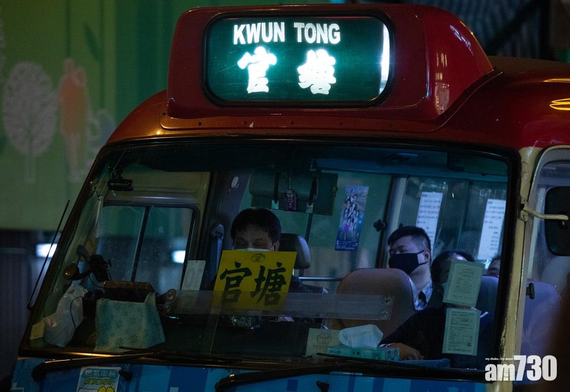 當局就小巴各違例事項作出的檢控數字,過去3年呈下降趨勢。(資料圖片)