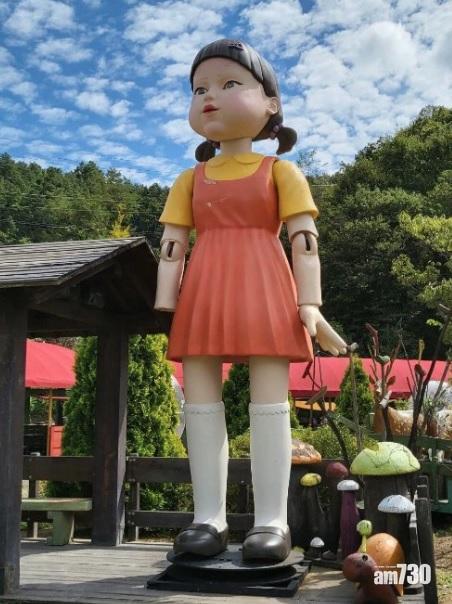 斷掌木頭人更覺詭異。