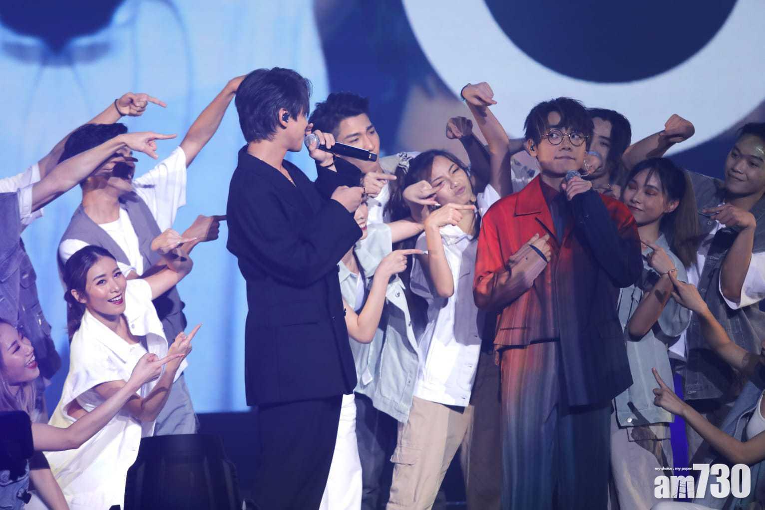 鮮有見到林家謙如此活潑。(林俊源攝)